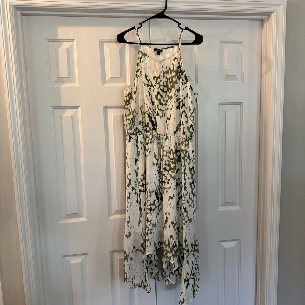 Elegant Green and White Women's Dress